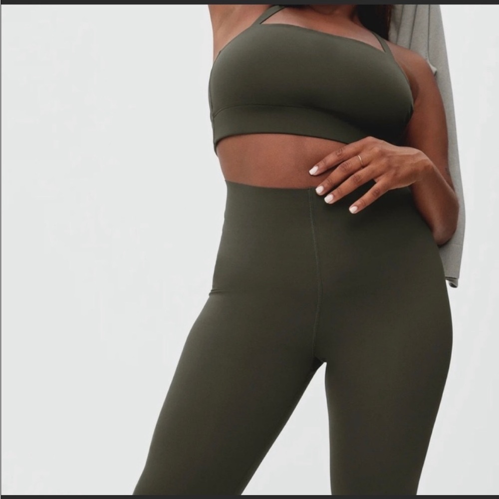 The Perform Legging Olive Green